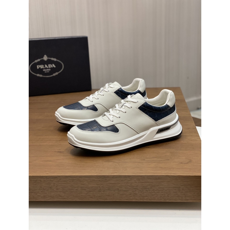 Pra*a casual shoes